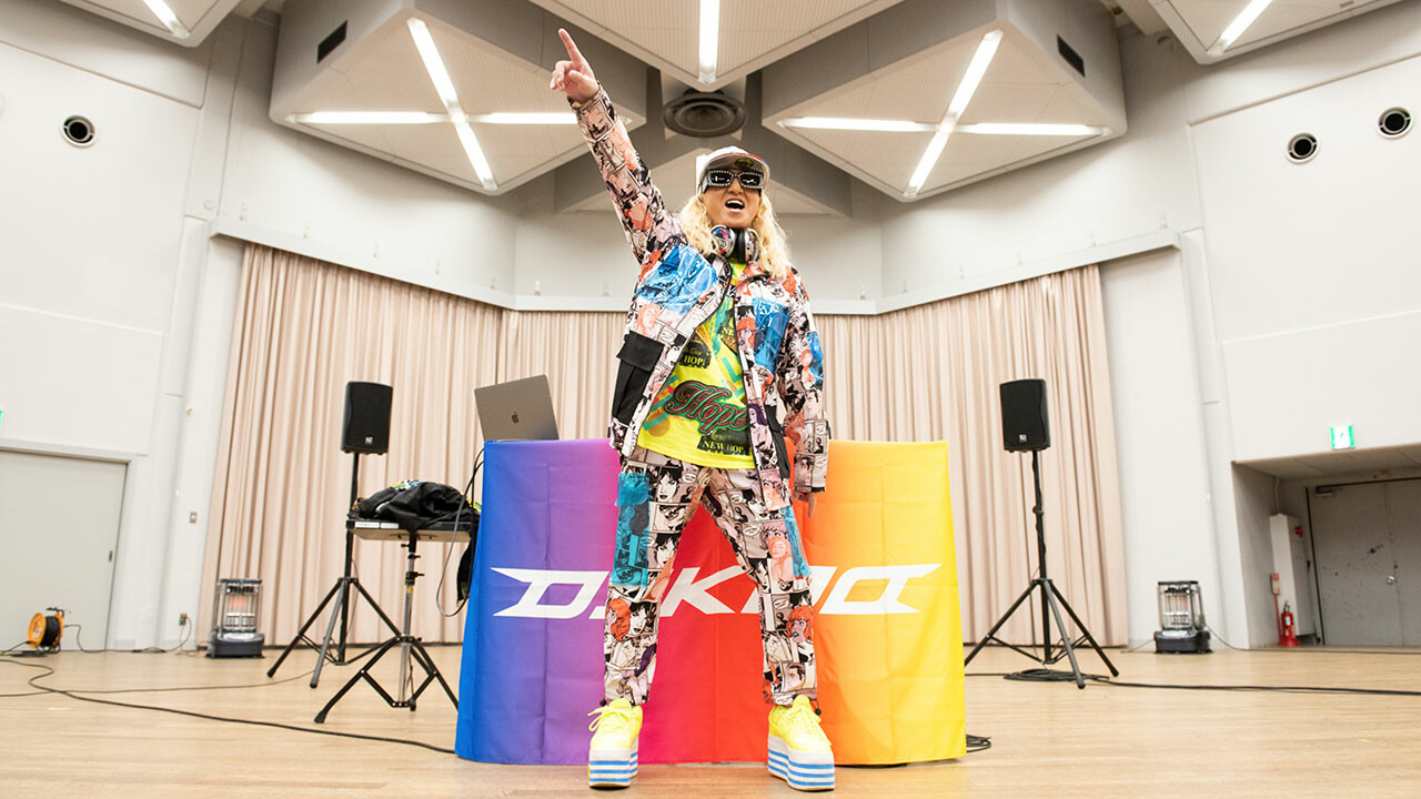 DJ KOO先生が学生にEDMを伝授！ | TOPICS | 大阪芸術大学
