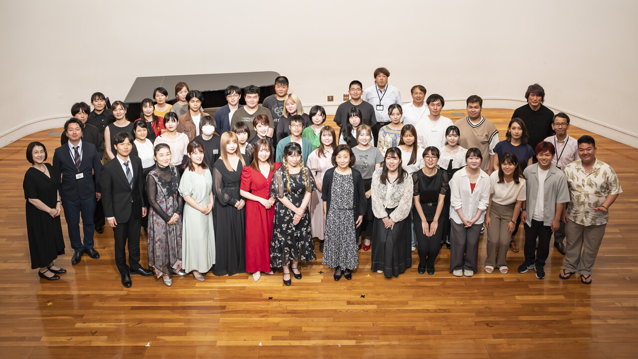 特別講義「作曲家 木下牧子先生による公開レッスン」 | TOPICS